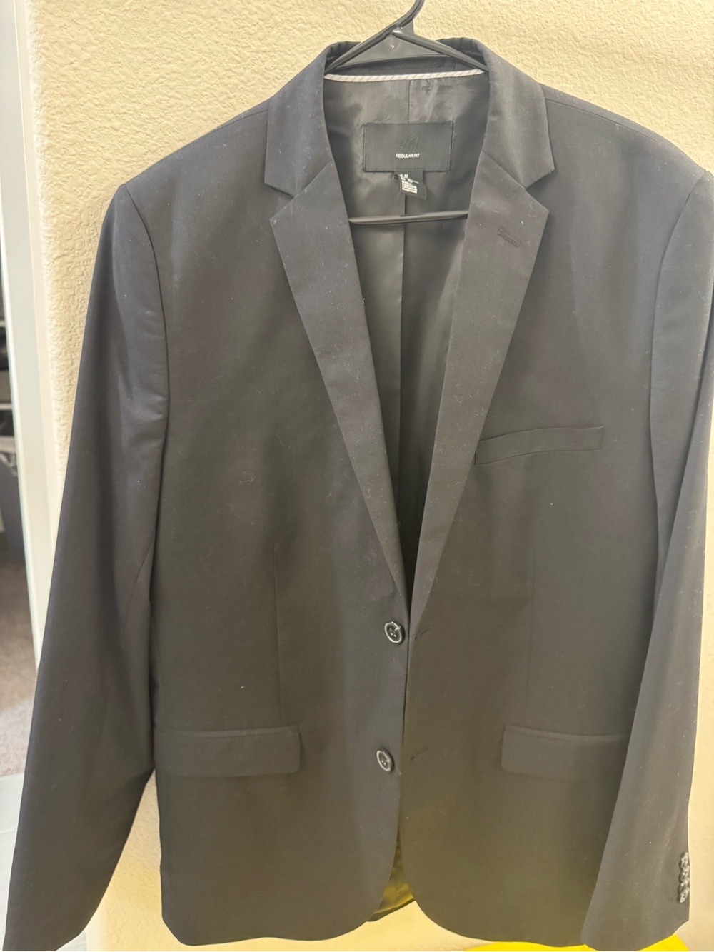 H&M Black Men's Two-Button Blazer